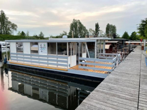 Hausboot-Urlaub24 in Loitz